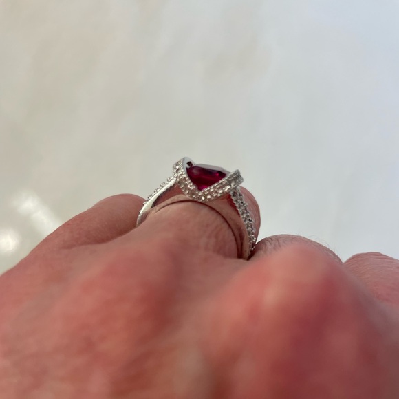 Simulated Ruby Ring with side stone accents Size 6 - Picture 3 of 7